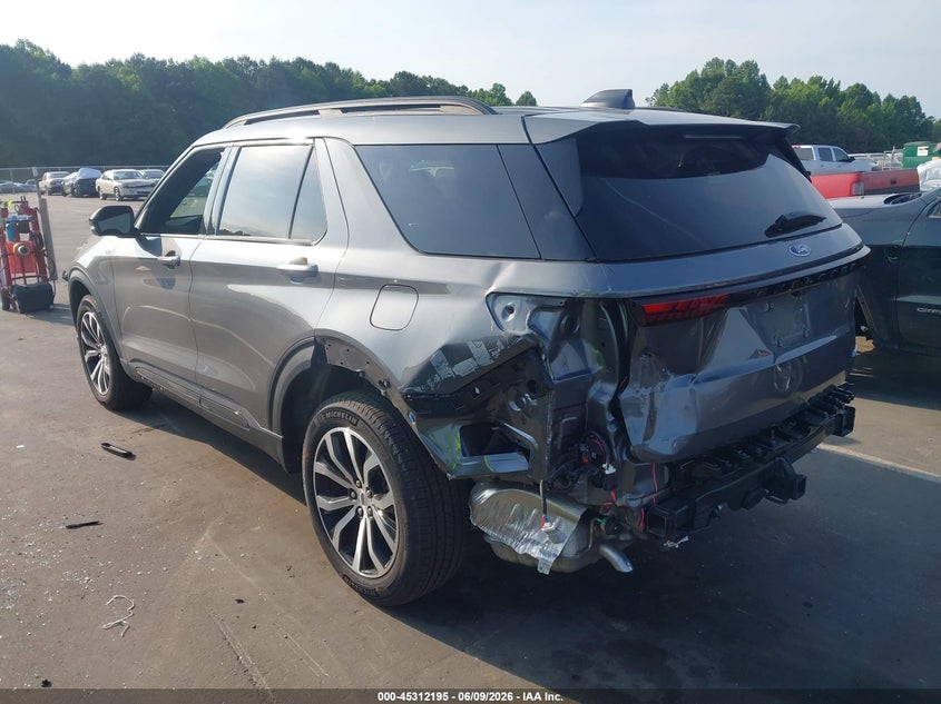 2025 Ford Explorer VIN 1FMUK8KH0SGC98682 IAAI salvage auction — REAR END, Salvage Title, sold $17,350 on 2026-08-26 (photo 3)
