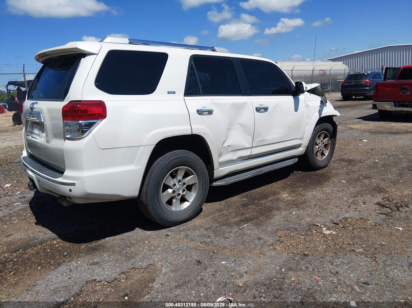 2012 Toyota 4runner VIN JTEZU5JR5C5038879 IAAI salvage auction — FRONT END, Salvage Title, sold $3,350 on 2026-07-12 (photo 4)