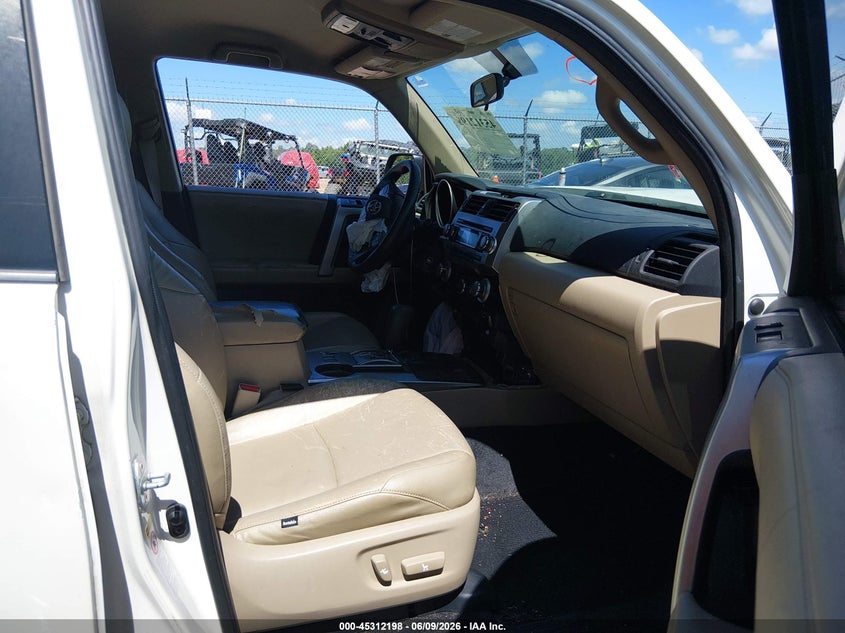 2012 Toyota 4runner VIN JTEZU5JR5C5038879 IAAI salvage auction — FRONT END, Salvage Title, sold $3,350 on 2026-07-12 (photo 5)
