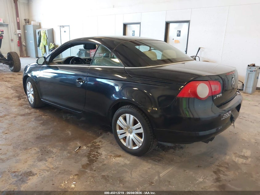 2008 Volkswagen Eos VIN WVWBA71F88V017970 IAAI salvage auction — ROOF, Clear (Michigan), sold $0 on 2026-09-24 (photo 3)