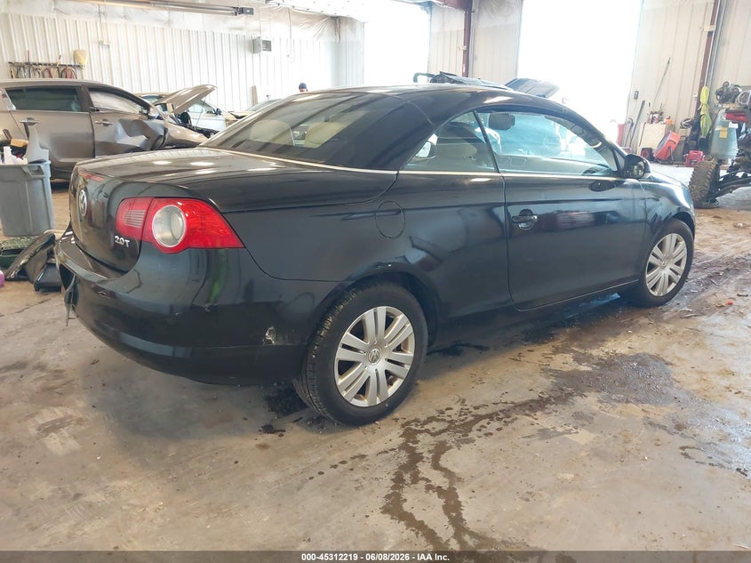 2008 Volkswagen Eos VIN WVWBA71F88V017970 IAAI salvage auction — ROOF, Clear (Michigan), sold $0 on 2026-09-24 (photo 4)