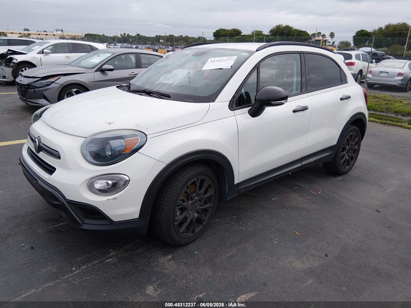 2018 Fiat 500x VIN ZFBCFXCB5JP655722 IAAI salvage auction — RIGHT FRONT, Salvage Title, sold $700 on 2026-07-09 (photo 2)
