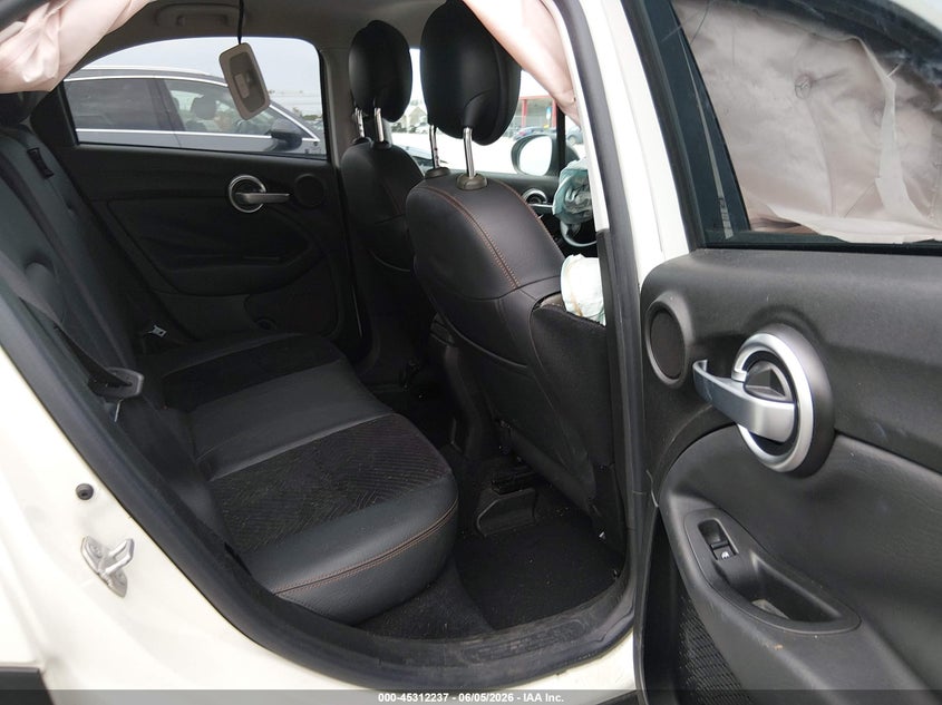 2018 Fiat 500x VIN ZFBCFXCB5JP655722 IAAI salvage auction — RIGHT FRONT, Salvage Title, sold $700 on 2026-07-09 (photo 8)