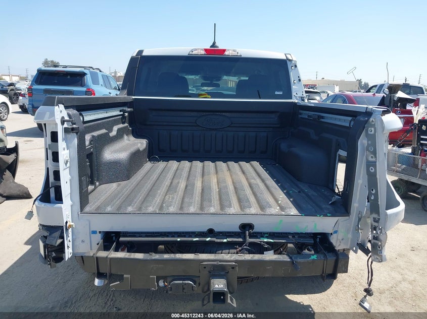2026 Ford Maverick VIN 3FTTW8S36TRA64159 IAAI salvage auction — REAR END, Salvage Title, sold $17,200 on 2026-07-29 (photo 6)