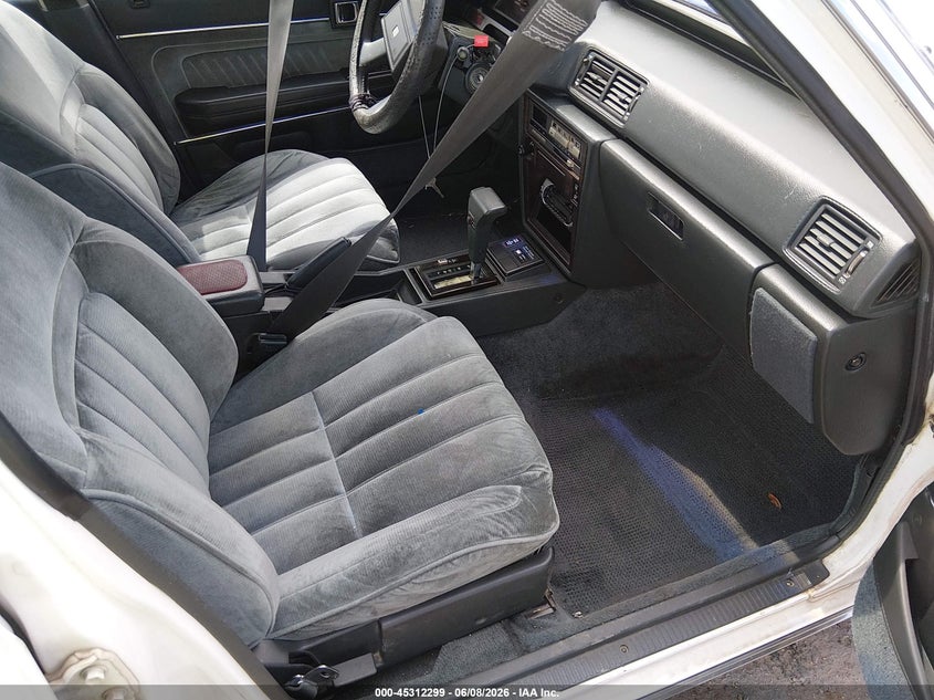 1986 Toyota Cressida VIN JT2MX73E6G0069520 IAAI salvage auction — NORMAL WEAR, Salvage (New Mexico), sold $2,950 on 2026-07-20 (photo 5)
