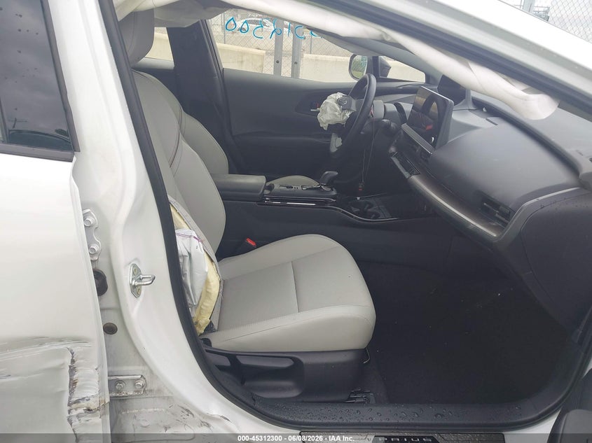 2024 Toyota Prius VIN JTDACAAU5R3043764 IAAI salvage auction — FRONT END, Salvage Title, sold $7,100 on 2026-07-23 (photo 5)