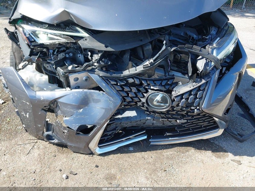 2021 Lexus Ux VIN JTHP3JBH4M2033462 IAAI salvage auction — FRONT END, Salvage Title, sold $2,700 on 2026-07-13 (photo 6)