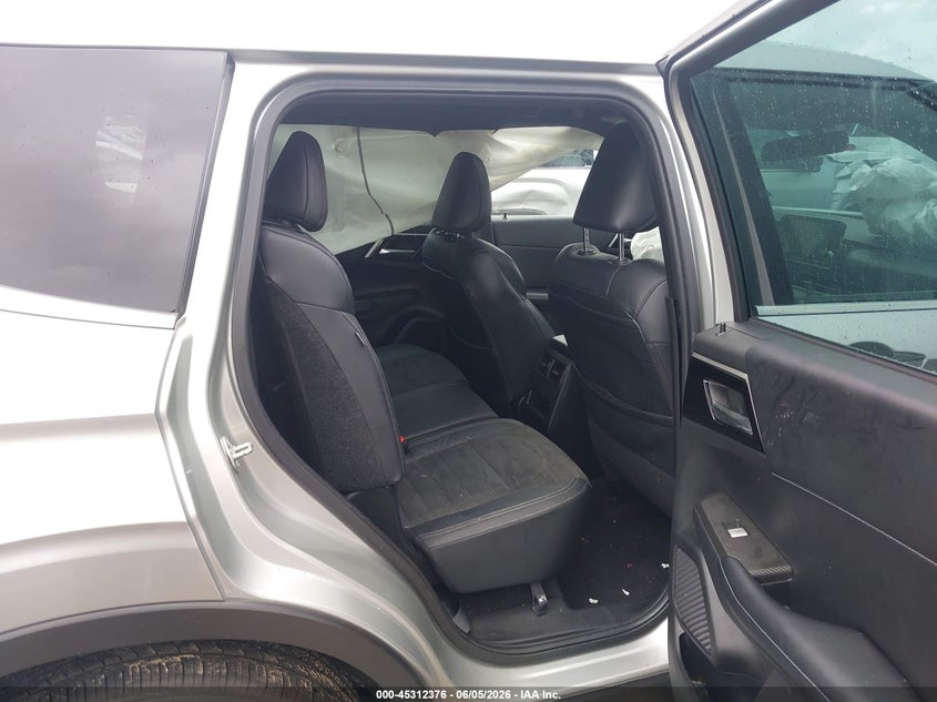 2022 Mitsubishi Outlander VIN JA4J4UA8XNZ070915 IAAI salvage auction — FRONT END, Salvage Title, sold $7,100 on 2026-07-22 (photo 8)