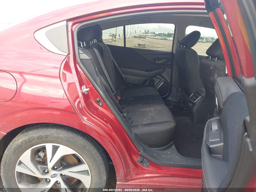 2022 Subaru LEGACY VIN 4S3BWAC65N3025690 IAAI salvage auction — FRONT END, Salvage Title, sold $4,050 on 2026-07-30 (photo 8)