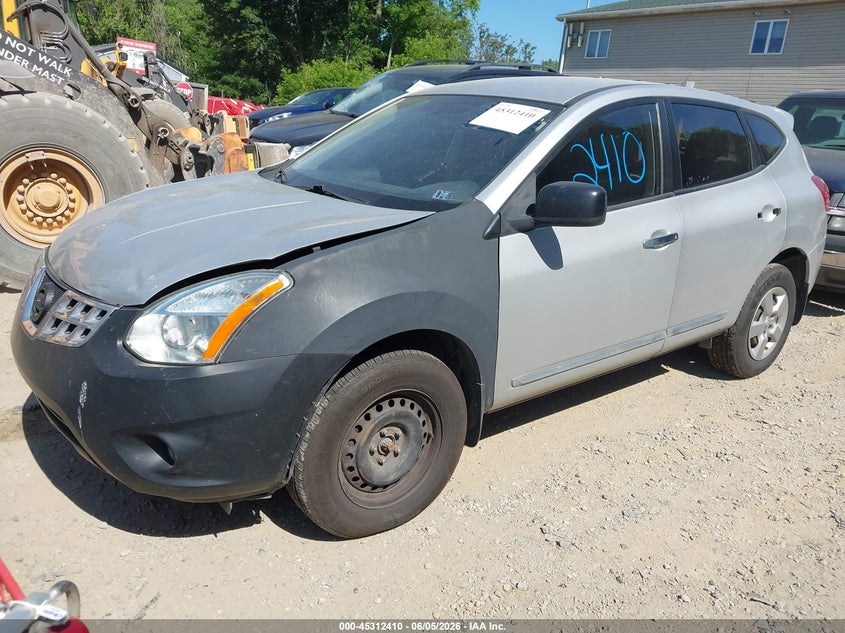 2011 Nissan Rogue sport VIN JN8AS5MV0BW667995 IAAI salvage auction — NORMAL WEAR, Clear (Pennsylvania), sold $400 on 2026-07-14 (photo 2)