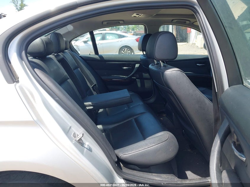 2011 BMW 3 series VIN WBAPK7G53BNN86909 IAAI salvage auction — NORMAL WEAR, Clear (New Jersey), sold $500 on 2026-07-09 (photo 8)
