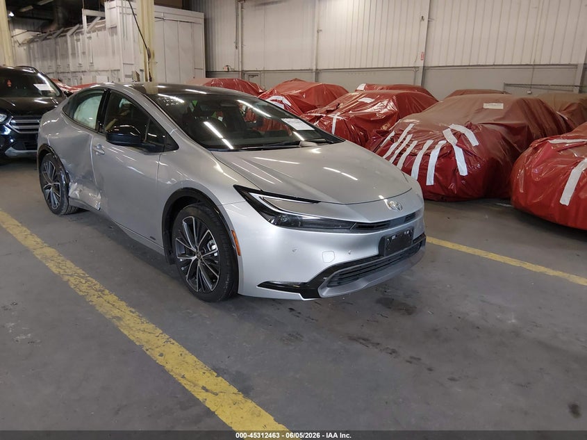 2025 Toyota Prius VIN JTDADABU2S3030763 IAAI salvage auction — SIDE, Salvage (Oregon), sold $10,900 on 2026-08-21 (photo 1)