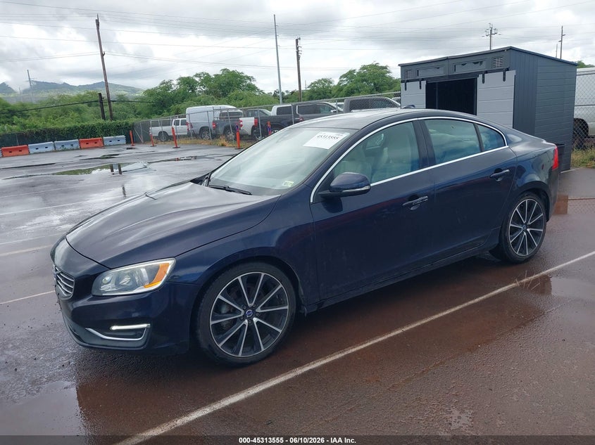 2016 Volvo S60 VIN YV126MFK8G2392824 IAAI salvage auction — NORMAL WEAR, Clear (Hawaii), sold $950 on 2026-08-04 (photo 2)