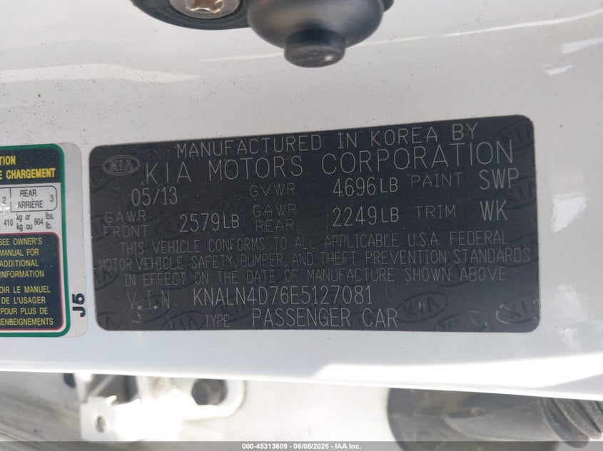 2014 Kia Cadenza VIN KNALN4D76E5127081 IAAI salvage auction — RIGHT SIDE, Salvage Title, sold $1,400 on 2026-07-29 (photo 9)