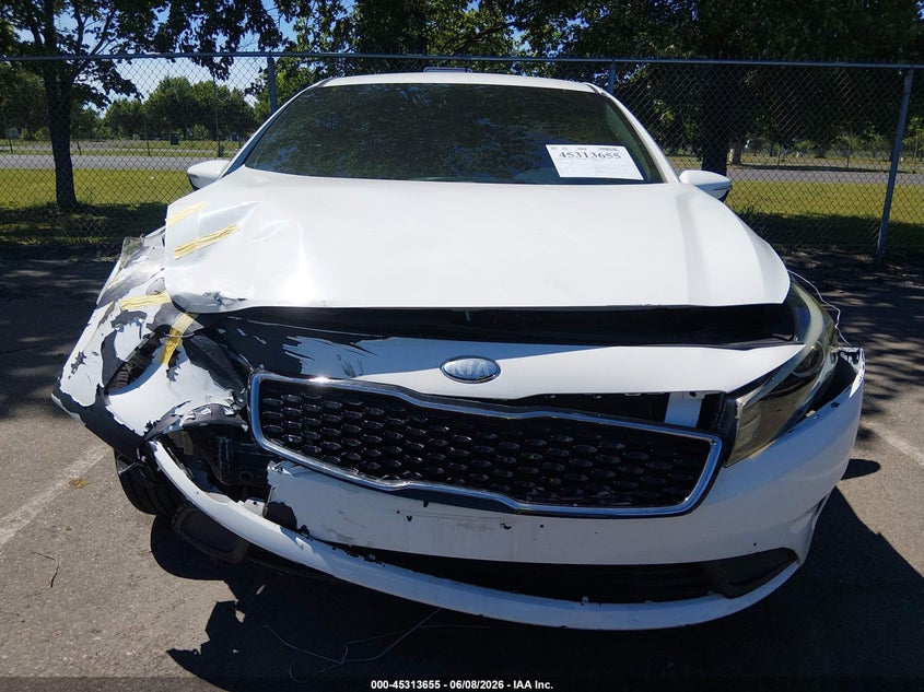 2017 Kia Forte VIN KNAFK5A86H5725541 IAAI salvage auction — FRONT END, Salvage Title, sold $725 on 2026-07-20 (photo 6)