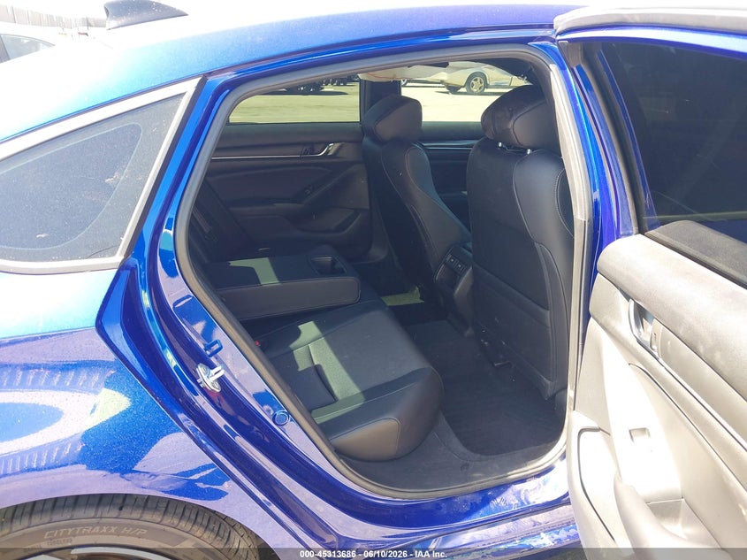 2022 Honda Accord VIN 1HGCV1F30NA055184 IAAI salvage auction — FRONT END, Salvage Title, sold $3,750 on 2026-08-01 (photo 8)