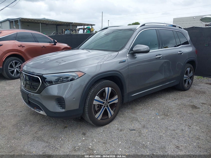 2022 Mercedes-benz Eqb VIN W1N9M1DB1NN007944 IAAI salvage auction — NORMAL WEAR, Salvage (Florida), sold $10,275 on 2026-07-08 (photo 2)