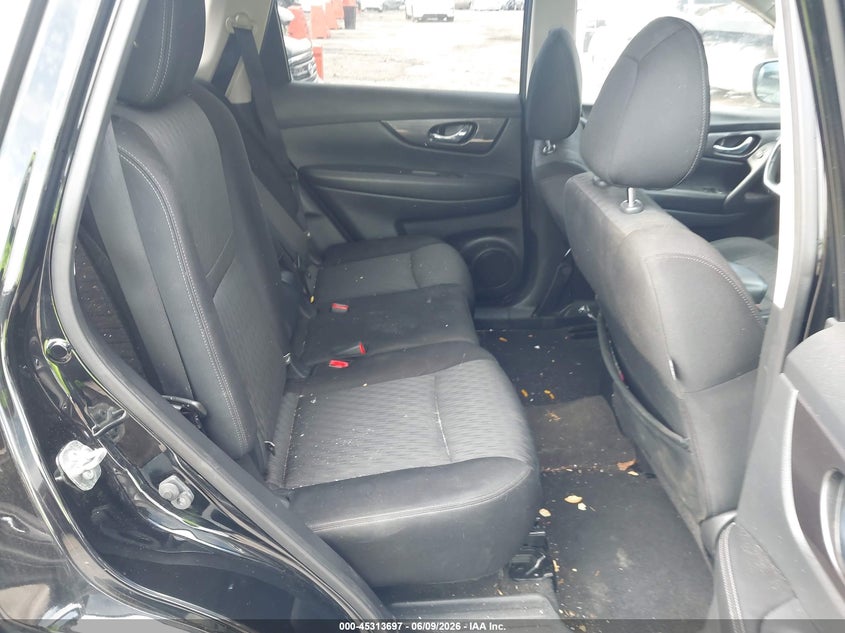2019 Nissan Rogue VIN JN8AT2MT0KW266652 IAAI salvage auction — REAR END, Salvage Title, sold $2,550 on 2026-07-17 (photo 8)