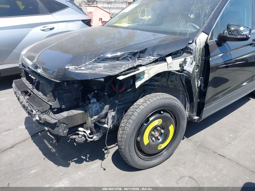 2024 Volkswagen Tiguan VIN 3VVNB7AX8RM075514 IAAI salvage auction — LEFT FRONT, Salvage Title, sold $8,400 on 2026-07-18 (photo 6)