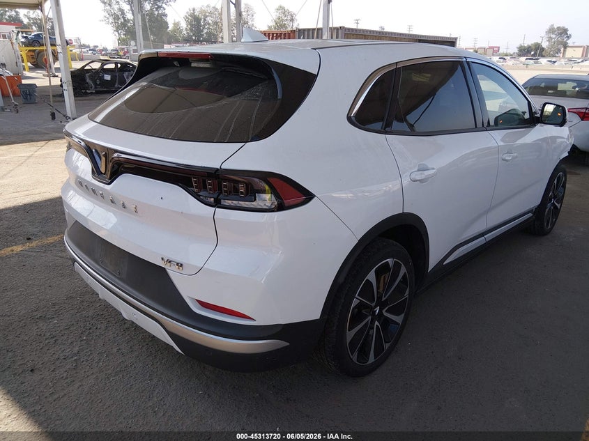 2024 Vinfast Vf 8 VIN RLLV1AFA5RH008169 IAAI salvage auction — FRONT END, Salvage (California), sold $25 on 2026-07-29 (photo 4)