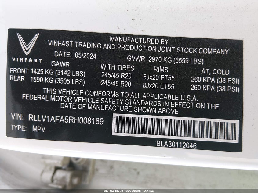 2024 Vinfast Vf 8 VIN RLLV1AFA5RH008169 IAAI salvage auction — FRONT END, Salvage (California), sold $25 on 2026-07-29 (photo 9)