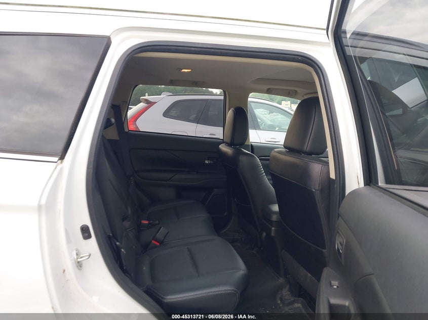 2017 Mitsubishi Outlander VIN JA4JZ4AX2HZ018093 IAAI salvage auction — FRONT END, Salvage Title, sold $600 on 2026-07-17 (photo 8)