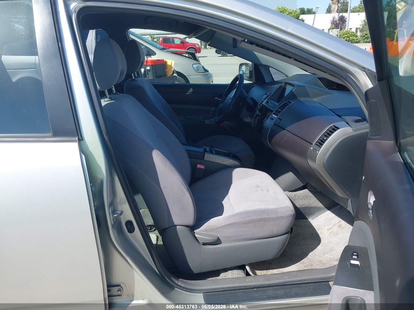 2004 Toyota Prius VIN JTDKB22U540029918 IAAI salvage auction — FRONT END, Salvage (California), sold $1,050 on 2026-07-06 (photo 5)