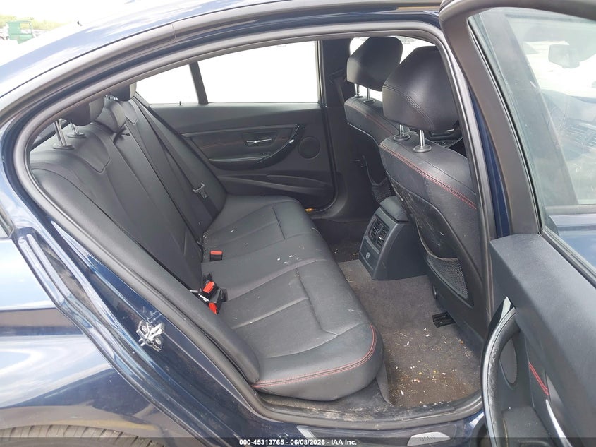 2012 BMW 3er VIN WBA3A5C53CF349571 IAAI salvage auction — REAR END, Salvage Title, sold $1,825 on 2026-07-06 (photo 8)