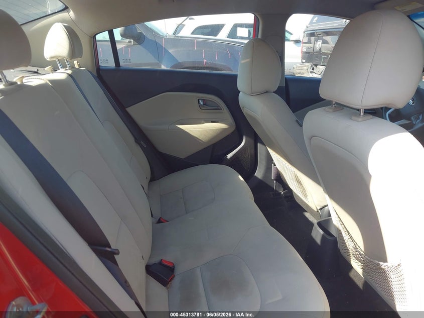 2013 Kia Rio VIN KNADM4A3XD6215455 IAAI salvage auction — NORMAL WEAR, Clear (North Carolina), sold $325 on 2026-07-15 (photo 8)