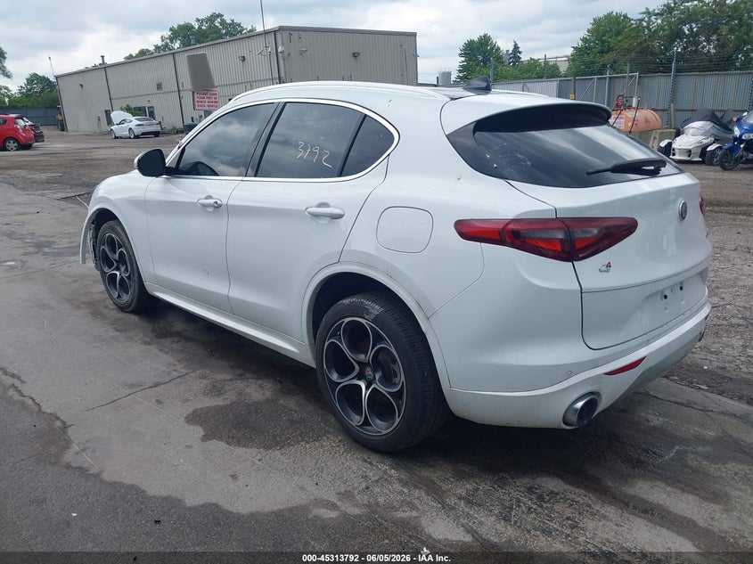 2020 Alfa romeo Stelvio VIN ZASPAKBN6L7C92398 IAAI salvage auction — FRONT END, Clear (Arkansas), sold $3,150 on 2026-07-13 (photo 3)