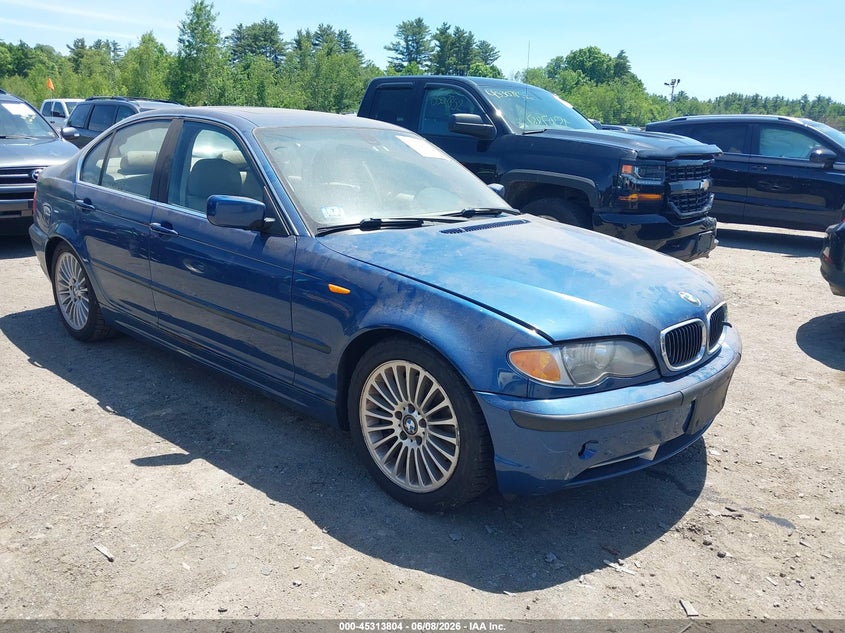 2002 BMW 3er VIN WBAEW53402PG19269 IAAI salvage auction — NORMAL WEAR, Clear (Massachusetts), sold $450 on 2026-07-17 (photo 1)