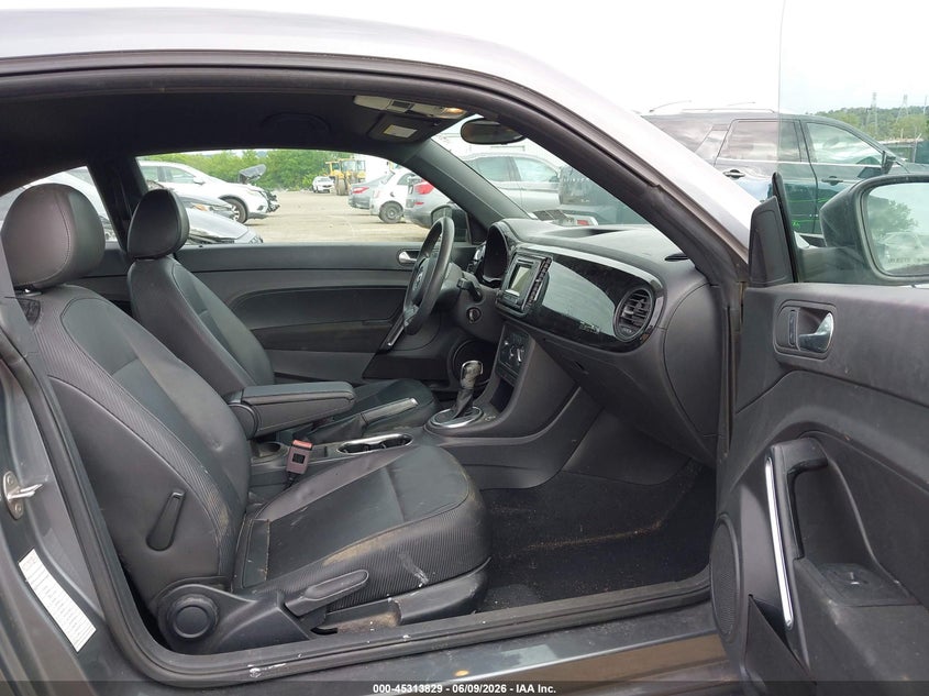 2017 Volkswagen Beetle VIN 3VWF17AT8HM618665 IAAI salvage auction — LEFT REAR, Salvage Title, sold $1,850 on 2026-07-10 (photo 5)