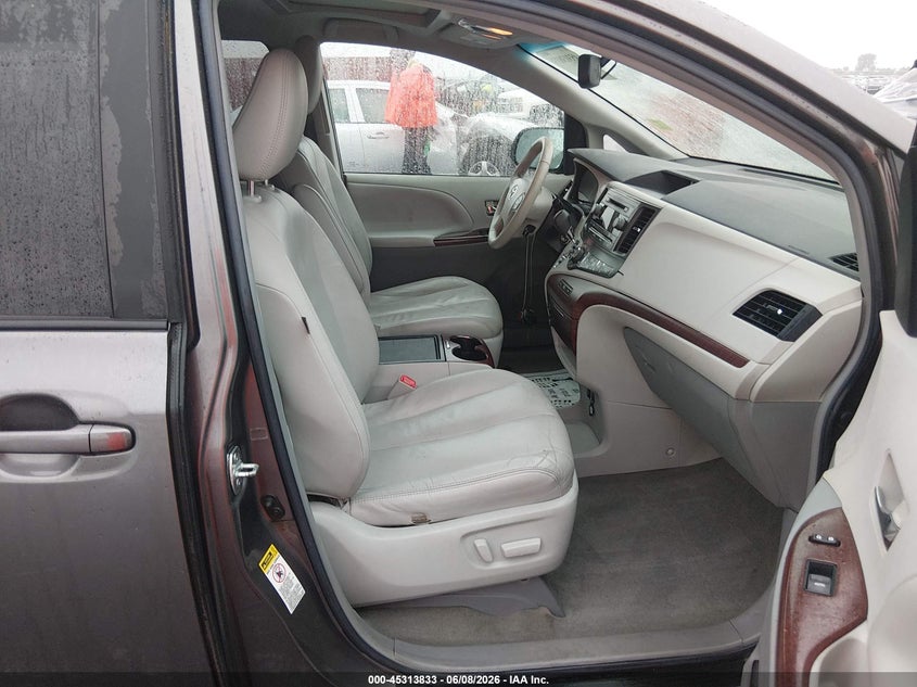 2013 Toyota Sienna VIN 5TDYK3DC2DS336528 IAAI salvage auction — LEFT FRONT, Salvage Title, sold $1,950 on 2026-07-14 (photo 5)