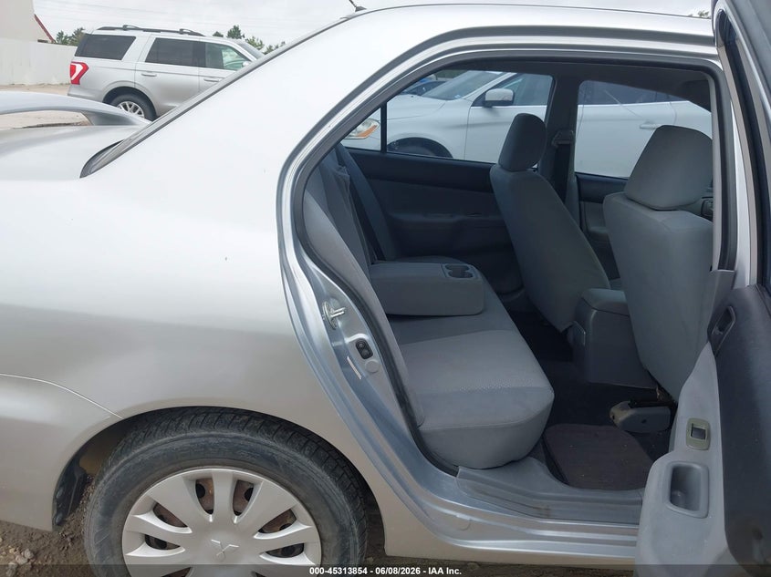 2006 Mitsubishi Lancer VIN JA3AJ26E86U072385 IAAI salvage auction — FRONT END, Salvage (Texas), sold $200 on 2026-07-09 (photo 8)