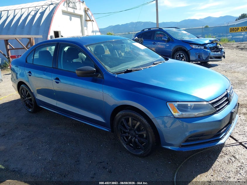2015 Volkswagen Jetta VIN 3VWD17AJ2FM225831 IAAI salvage auction — SIDE, Salvage Title, sold $200 on 2026-07-22 (photo 1)