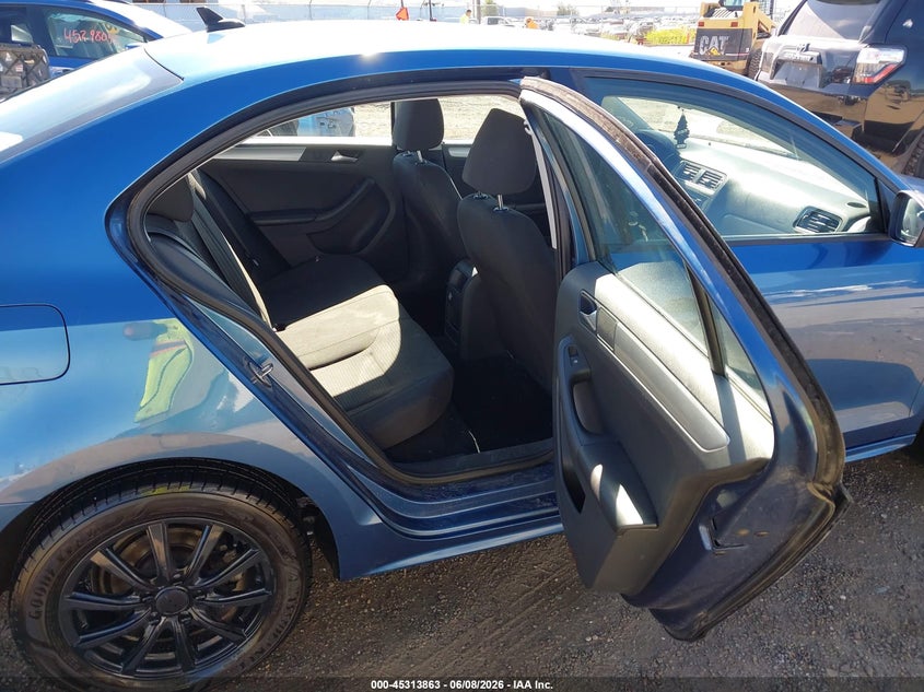 2015 Volkswagen Jetta VIN 3VWD17AJ2FM225831 IAAI salvage auction — SIDE, Salvage Title, sold $200 on 2026-07-22 (photo 8)