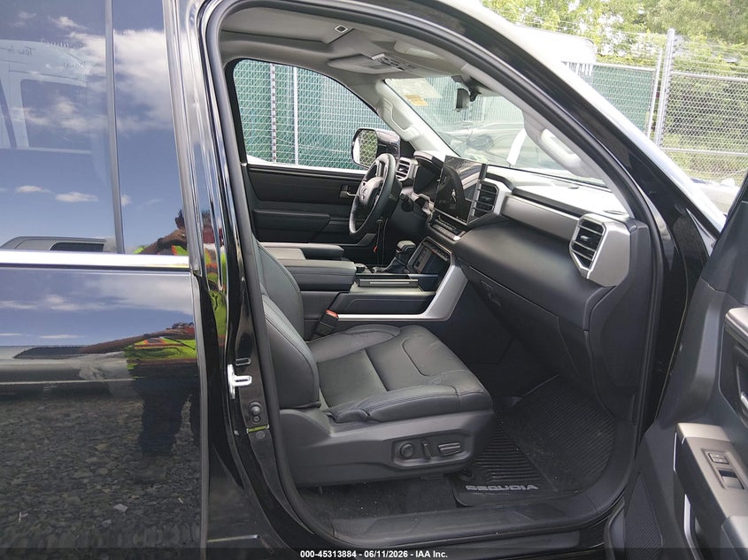 2024 Toyota Sequoia VIN 7SVAAABA7RX032449 IAAI salvage auction — FRONT END, Salvage (West Virginia), sold $28,500 on 2026-08-12 (photo 5)
