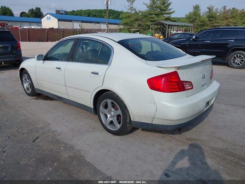 2003 Infiniti G35 VIN JNKCV51E33M013861 IAAI salvage auction — RIGHT FRONT, Salvage (Pennsylvania), sold $225 on 2026-07-08 (photo 3)