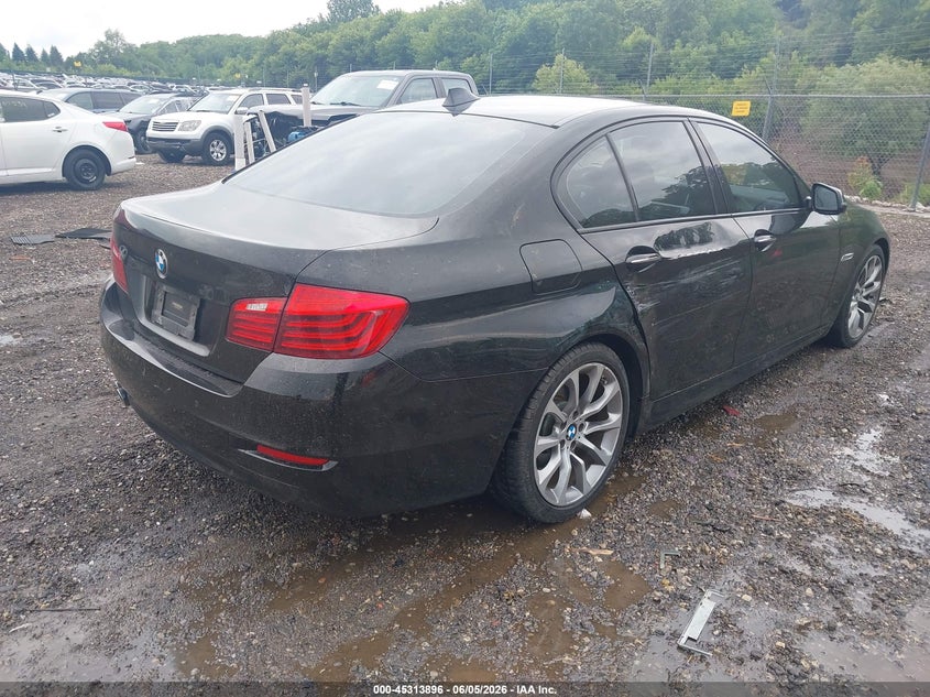 2016 BMW 5er VIN WBA5A7C58GG146003 IAAI salvage auction — SIDE, Salvage Title, sold $4,800 on 2026-07-10 (photo 4)