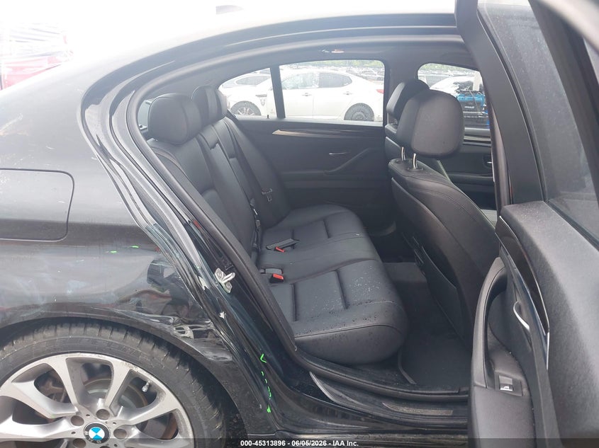2016 BMW 5er VIN WBA5A7C58GG146003 IAAI salvage auction — SIDE, Salvage Title, sold $4,800 on 2026-07-10 (photo 8)