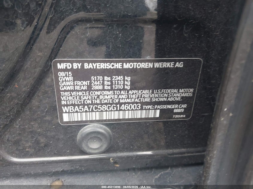 2016 BMW 5er VIN WBA5A7C58GG146003 IAAI salvage auction — SIDE, Salvage Title, sold $4,800 on 2026-07-10 (photo 9)