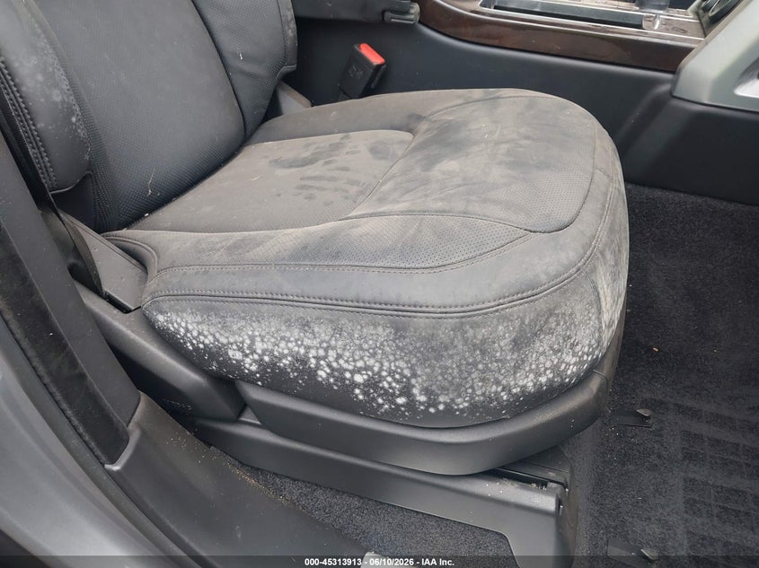 2022 Land rover RANGE ROVER VIN SALGS2RU3NA464744 IAAI salvage auction — THEFT, Salvage Title, sold $37,300 on 2026-07-30 (photo 6)
