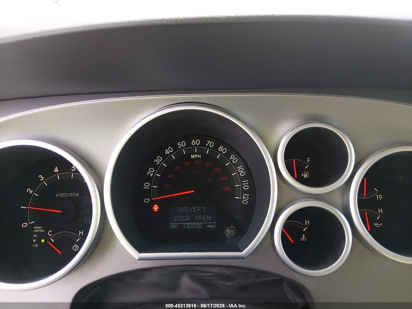 2016 Toyota Sequoia VIN 5TDDY5G17GS133707 IAAI salvage auction — FRONT END, Salvage (North Carolina), sold $10,200 on 2026-07-16 (photo 7)
