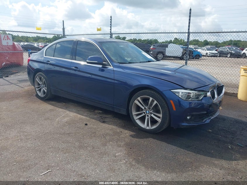 2018 BMW 3er VIN WBA8B9C57JEE81720 IAAI salvage auction — LEFT REAR, Rebuildable (Florida), sold $250 on 2026-07-29 (photo 1)