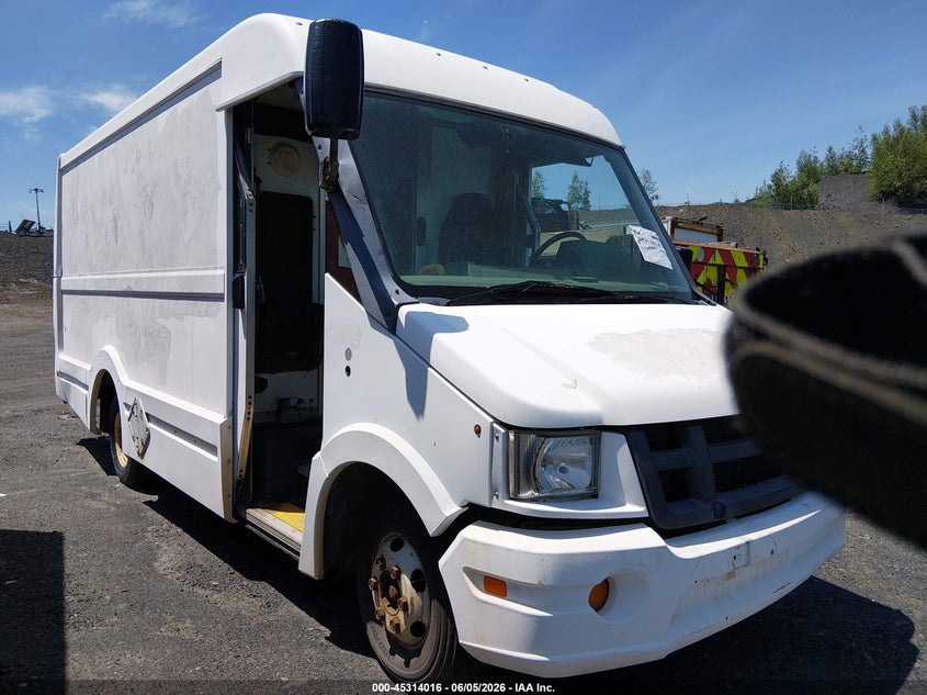 2013 Isuzu VIN JALB4T179D7W00120 IAAI salvage auction — UNKNOWN, Salvage Title, sold $500 on 2026-08-01 (photo 1)