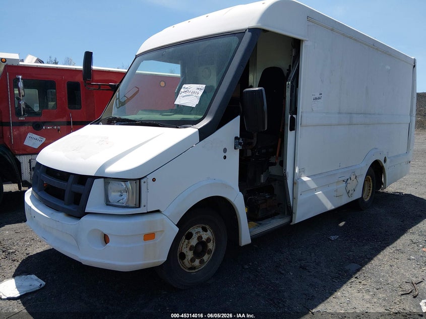 2013 Isuzu VIN JALB4T179D7W00120 IAAI salvage auction — UNKNOWN, Salvage Title, sold $500 on 2026-08-01 (photo 2)