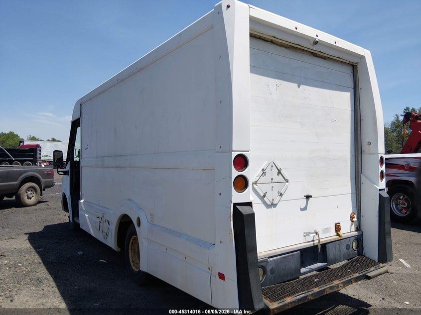 2013 Isuzu VIN JALB4T179D7W00120 IAAI salvage auction — UNKNOWN, Salvage Title, sold $500 on 2026-08-01 (photo 3)