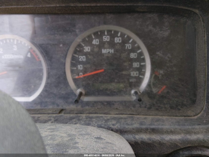 2013 Isuzu VIN JALB4T179D7W00120 IAAI salvage auction — UNKNOWN, Salvage Title, sold $500 on 2026-08-01 (photo 5)