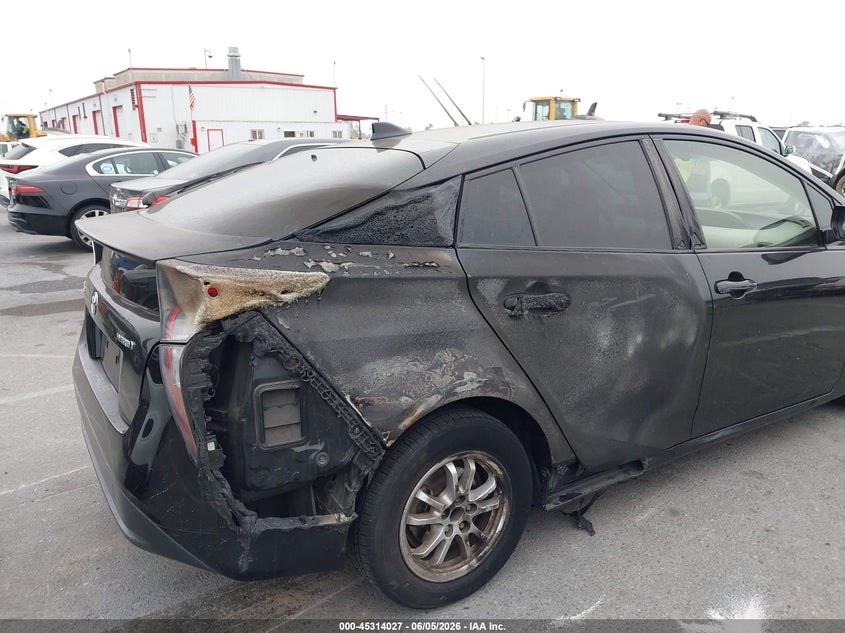 2016 Toyota Prius VIN JTDKARFU8G3020767 IAAI salvage auction — EXTERIOR BURN, Salvage Title, sold $2,550 on 2026-07-23 (photo 6)