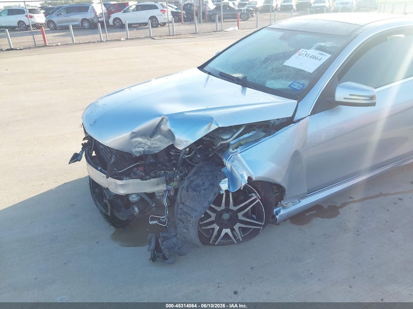 2013 Mercedes-benz C-klasse VIN WDDGJ4HB6DG060666 IAAI salvage auction — FRONT END, Salvage Title, sold $475 on 2026-07-24 (photo 6)